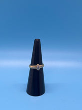 18ct Diamond Ring